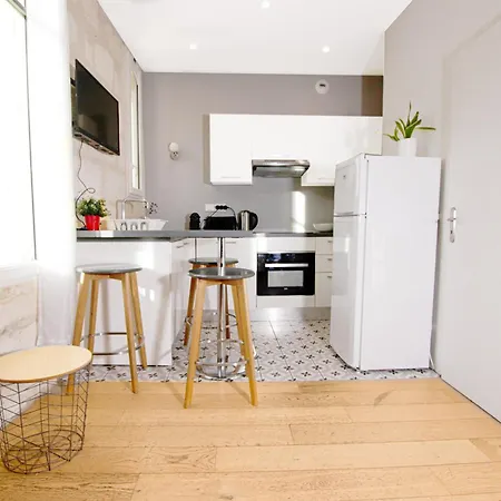 Magnifiques Appartements Climatises En Plein Coeur Des Chartrons Bordeaux Exterior photo
